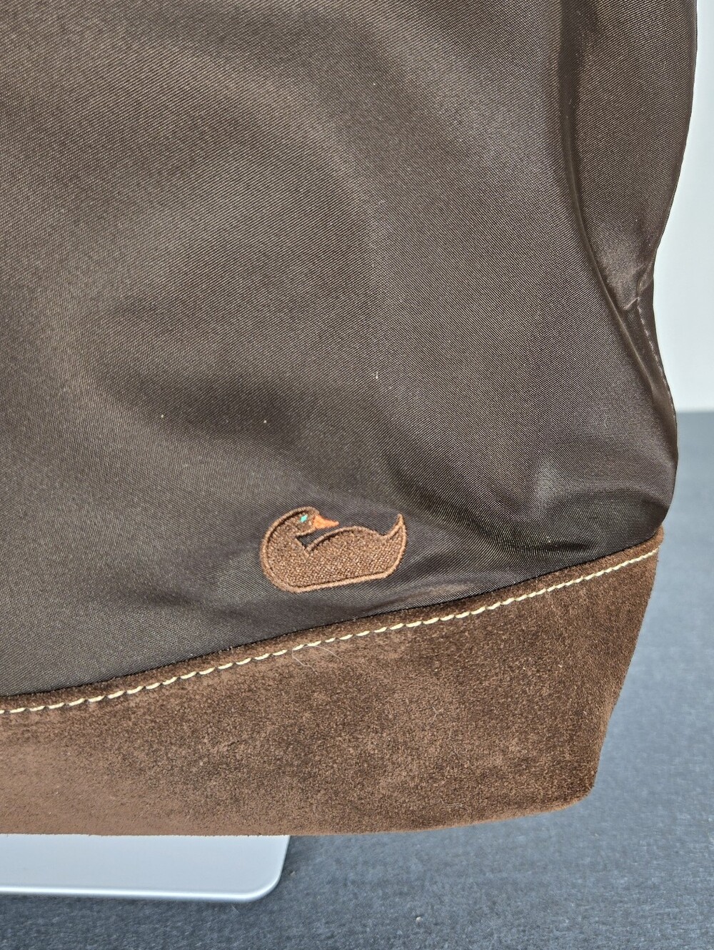 Dooney & Bourke Brown Tote with Duck And Pink Interior - Picture 3 of 12